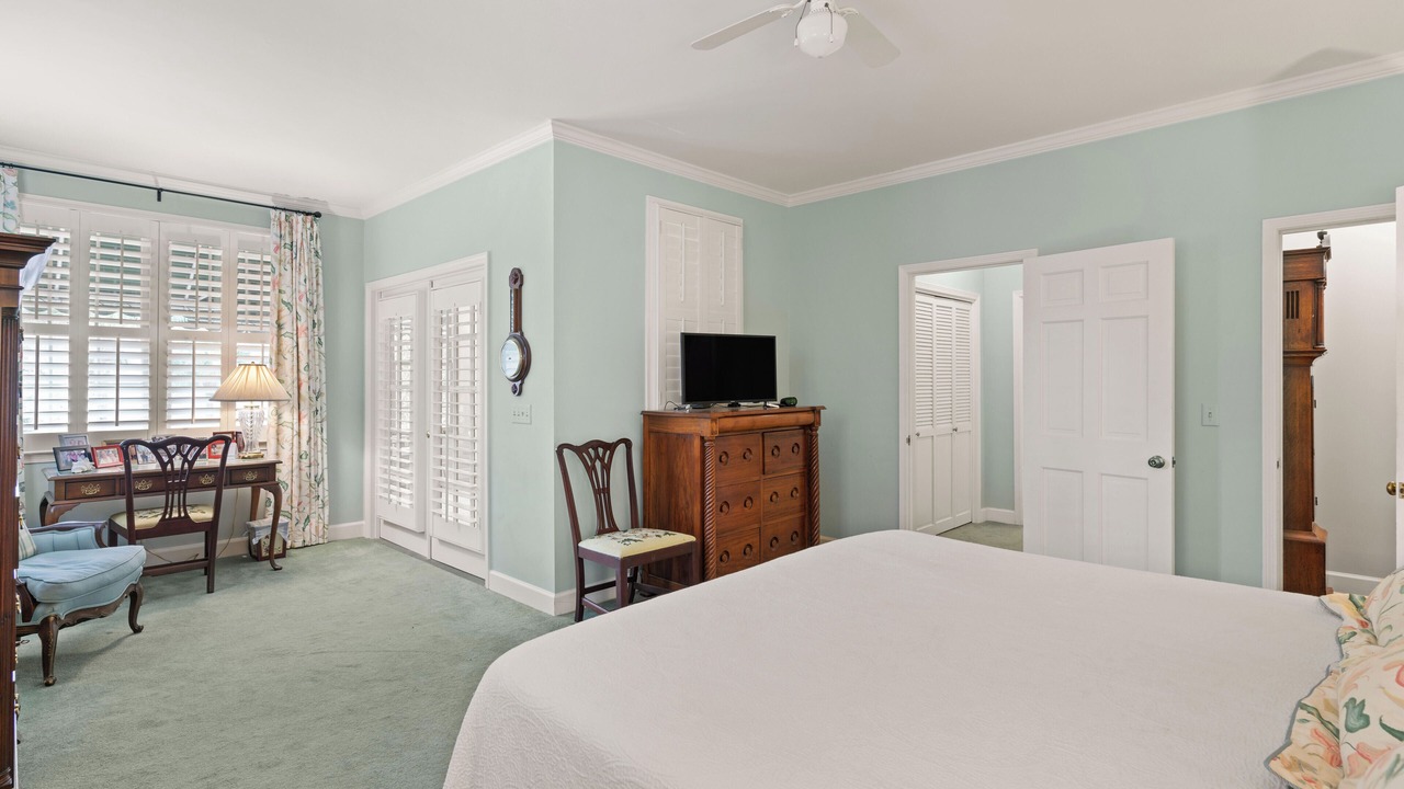 Photo of Others in Sea Island