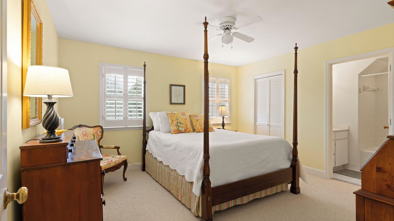 Photo of Others in Sea Island