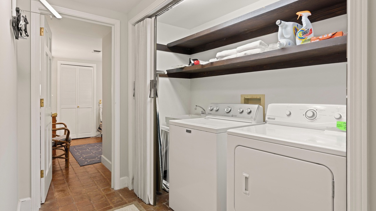 Photo of Bedroom in Sea Island
