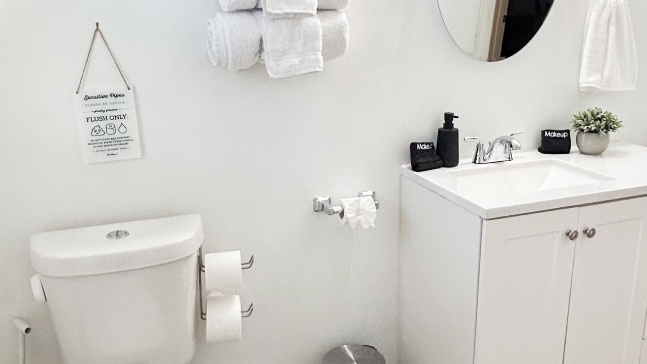 Photo of Bathroom in Crestline Heights