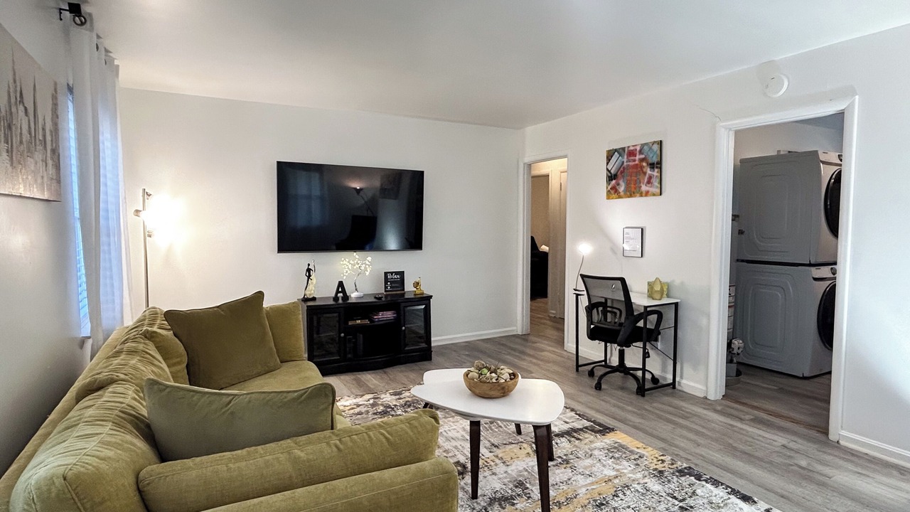 Photo of Livingroom in Crestline Heights