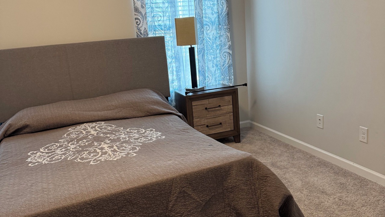 Photo of Bedroom in Lovejoy