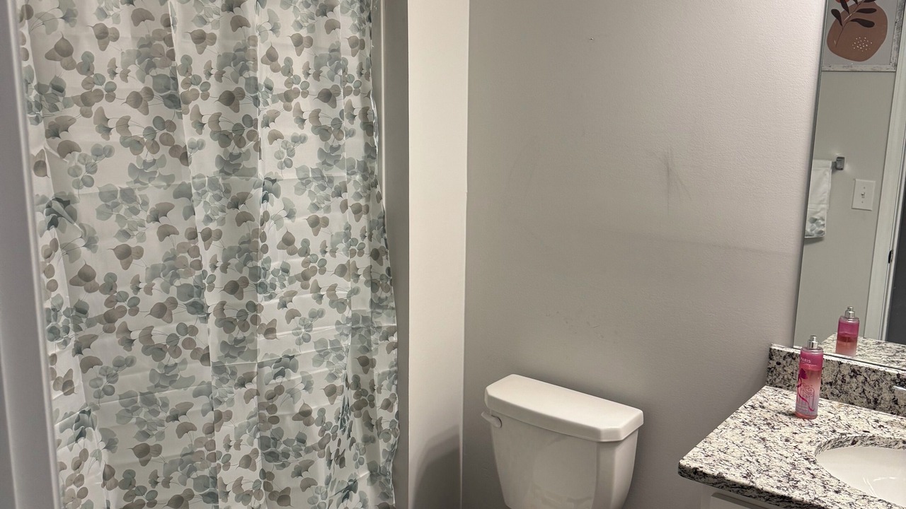 Photo of Bathroom in Lovejoy