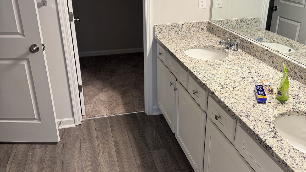 Photo of Bathroom in Lovejoy