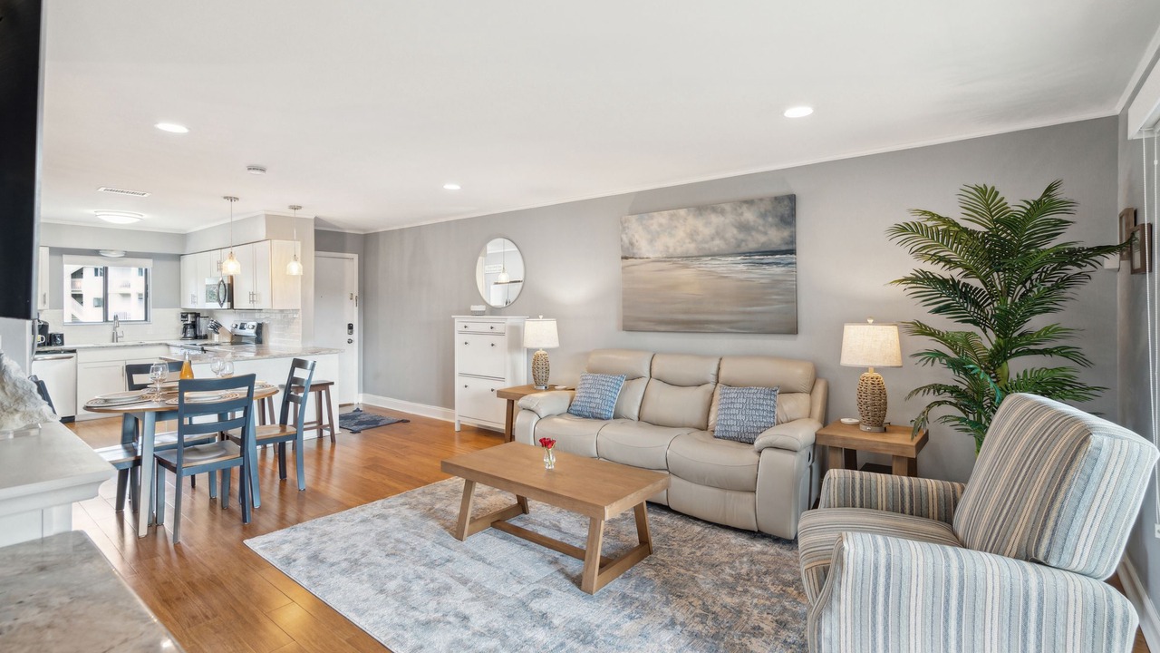 Photo of Livingroom in Seabrook Island
