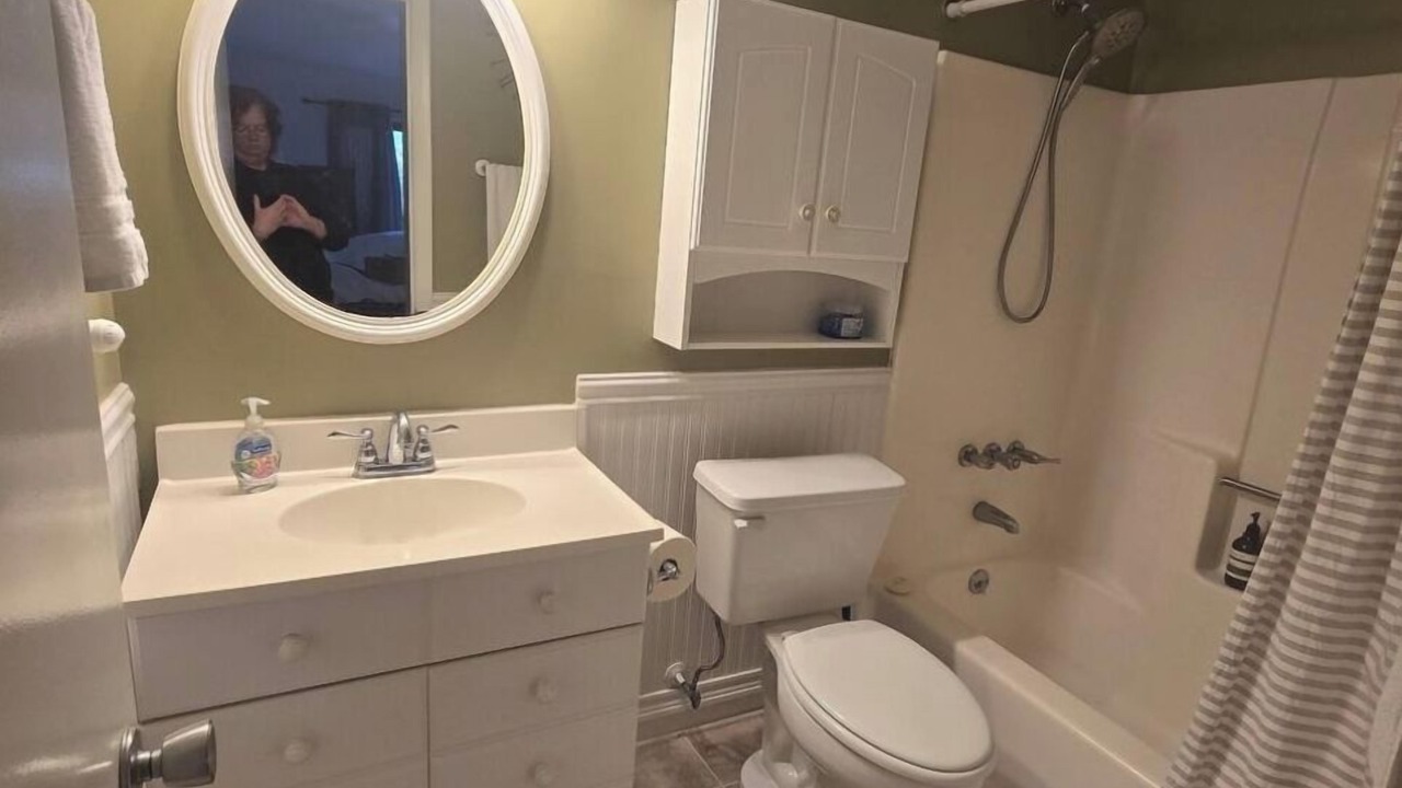 Photo of Bathroom in Ocean Ridge