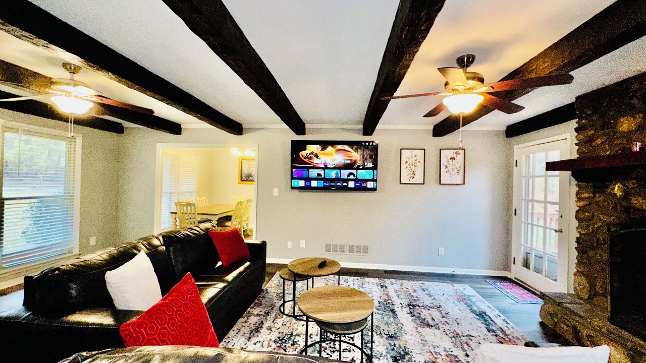 Photo of Livingroom in Acworth