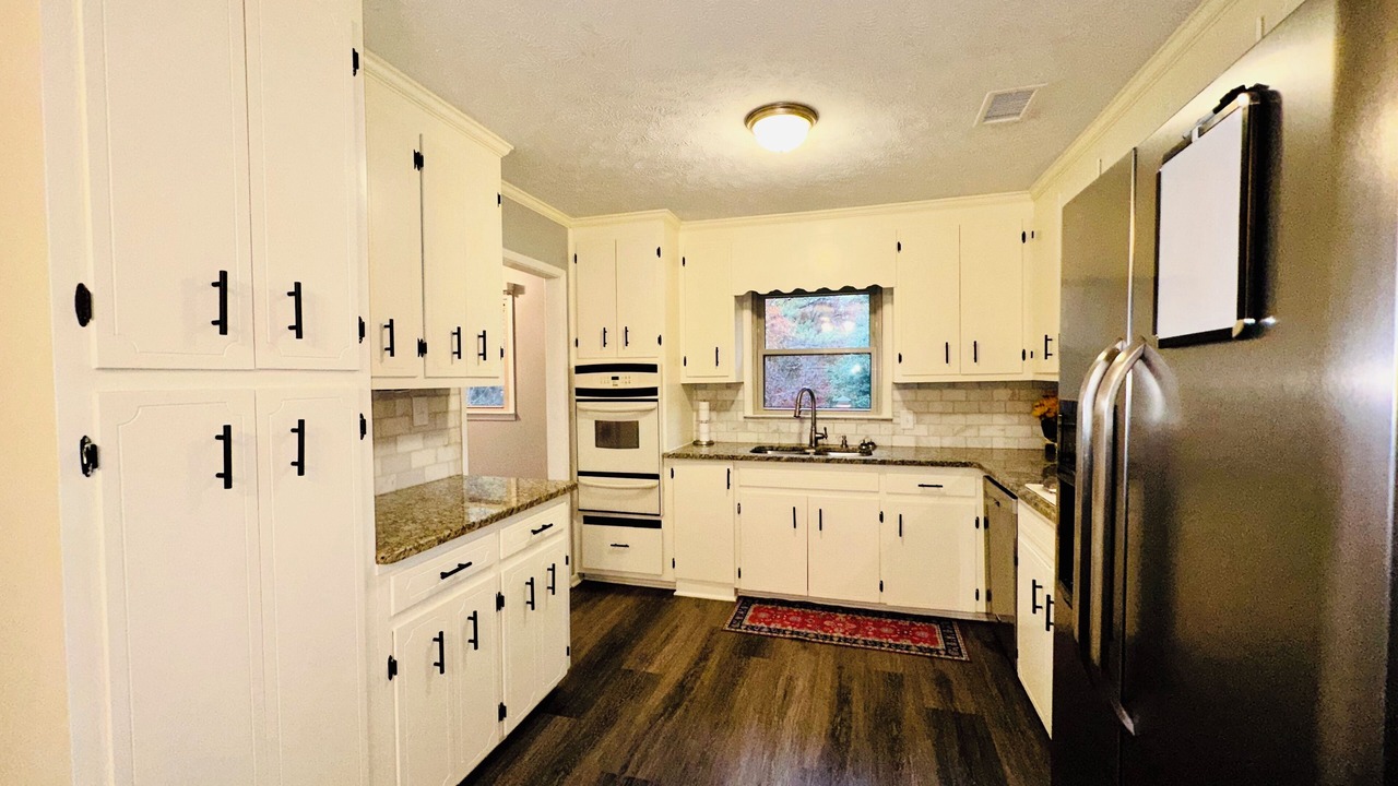 Photo of Kitchen in Acworth
