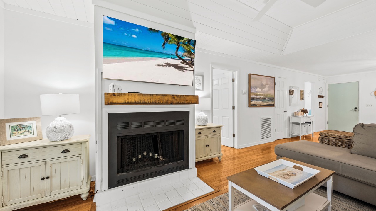 Photo of Livingroom in Seabrook Island