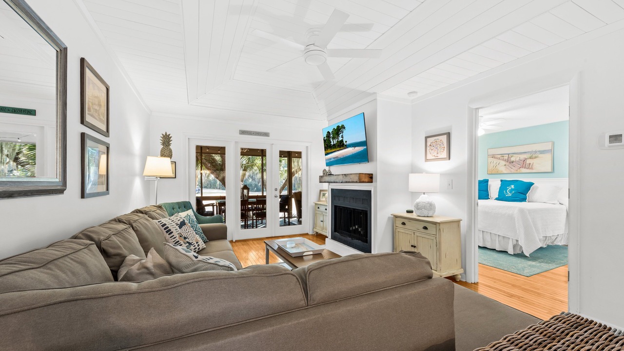 Photo of Livingroom in Seabrook Island