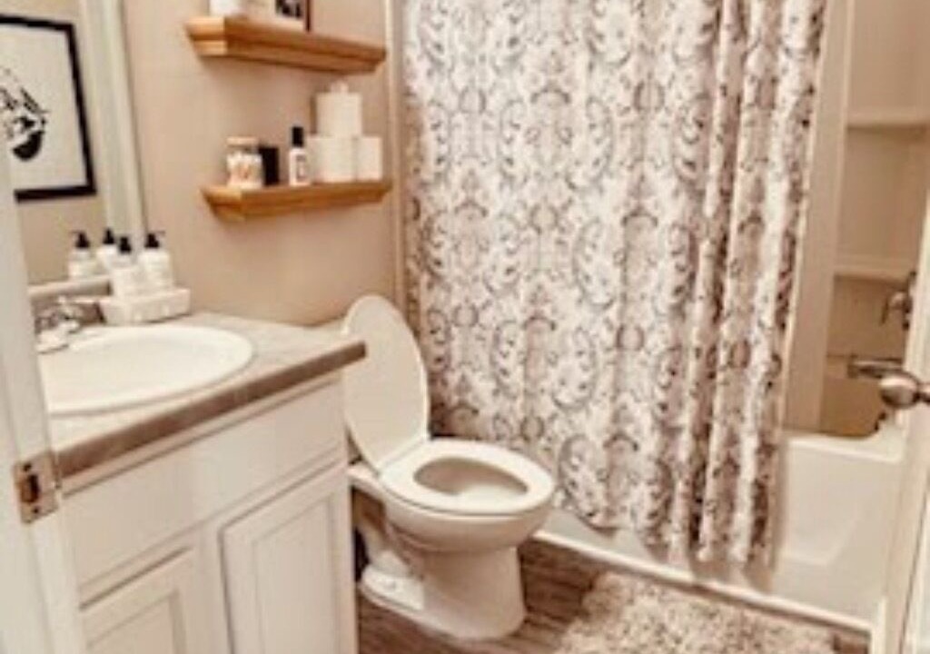 Photo of Bathroom in Grovetown