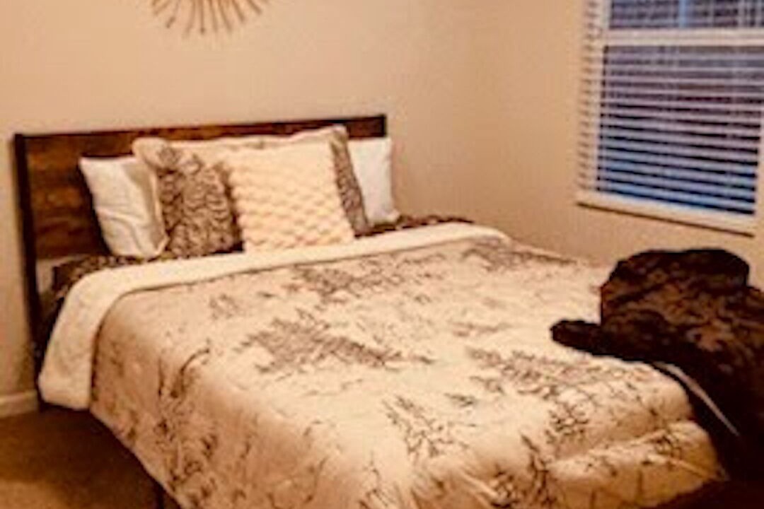 Photo of Bedroom in Grovetown