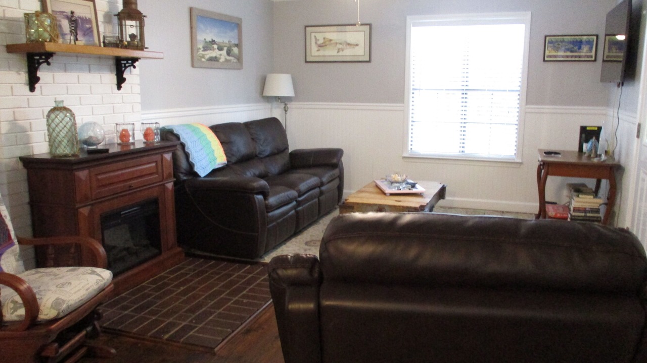 Photo of Livingroom in Ocean Springs