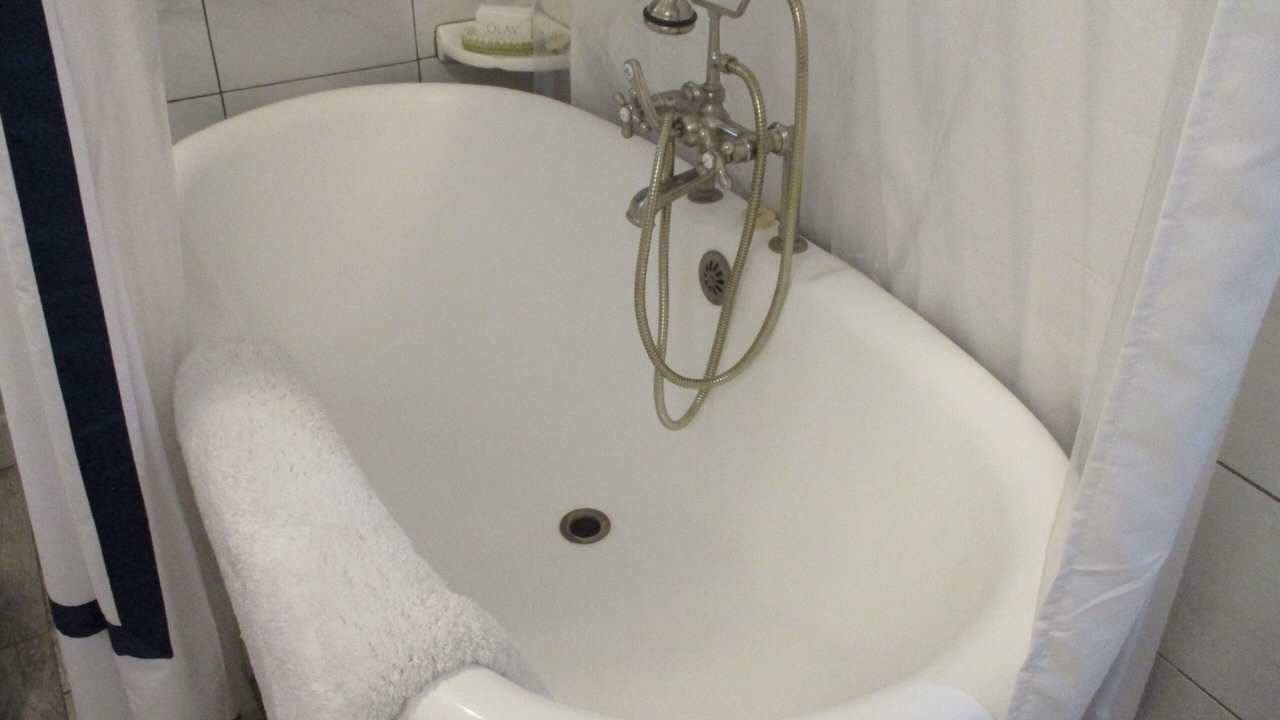 Photo of Bathroom in Ocean Springs