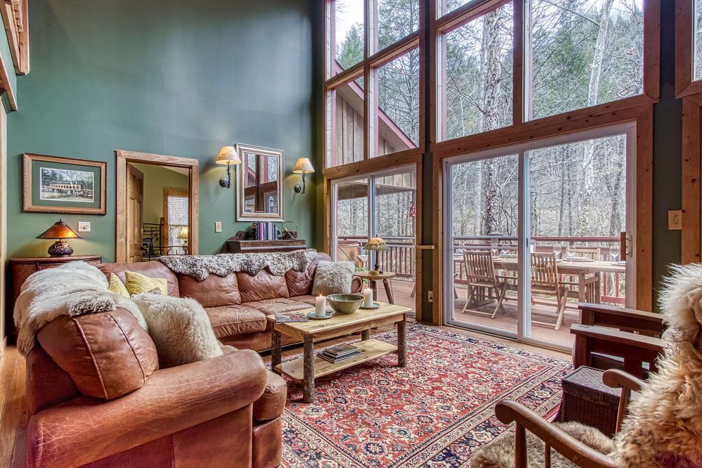 Photo of Bedroom in Sevierville