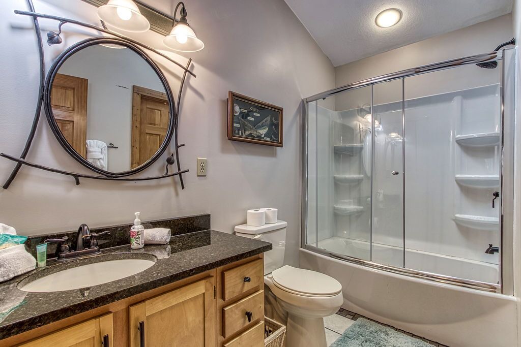 Photo of Bathroom in Sevierville