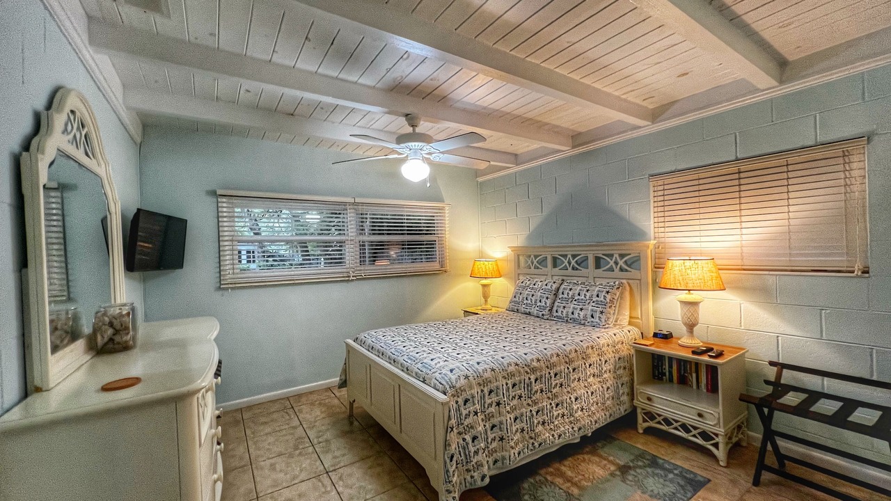 Photo of Bedroom in Jekyll Island