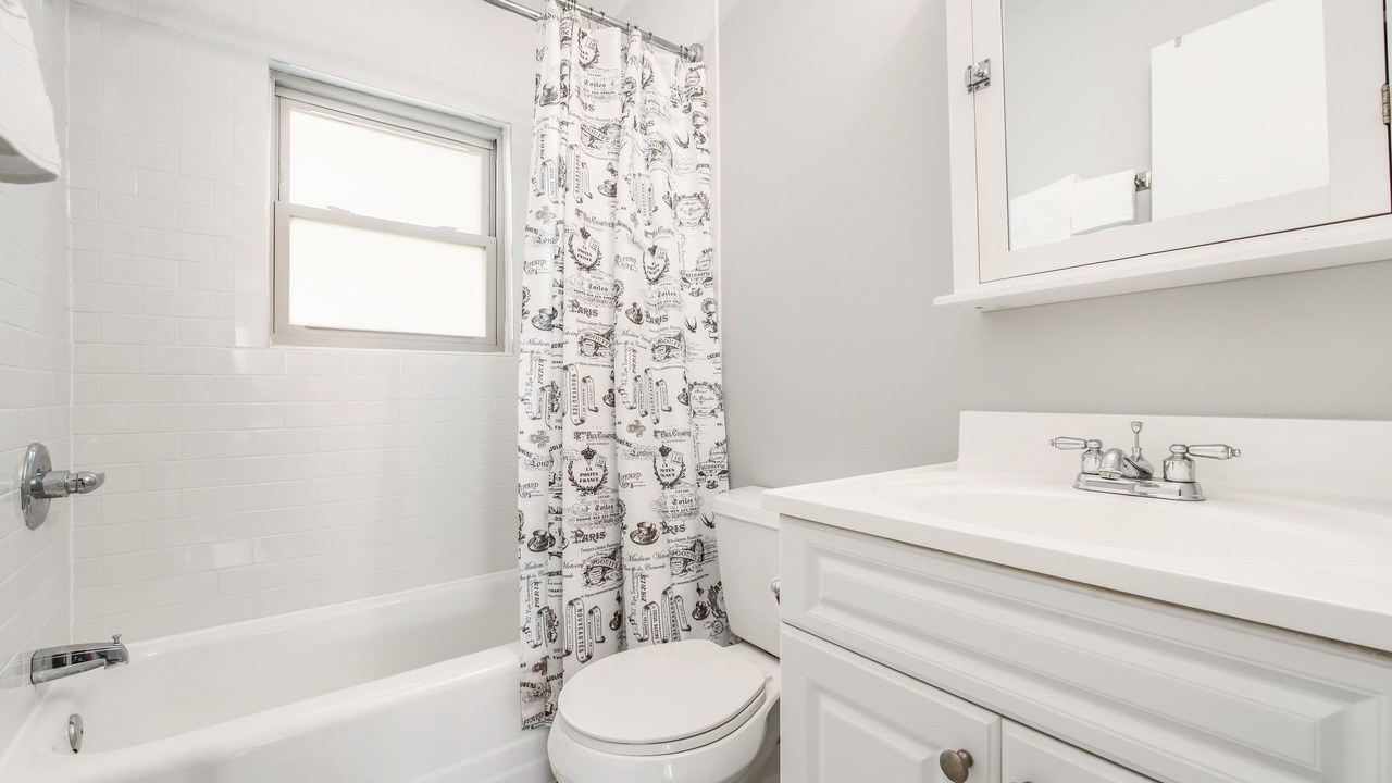 Photo of Bathroom in Midtown