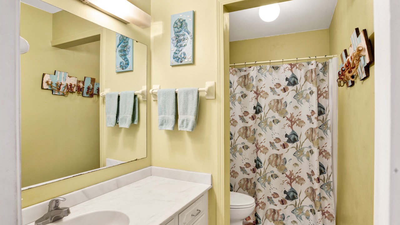Photo of Bathroom in Holiday Harbor
