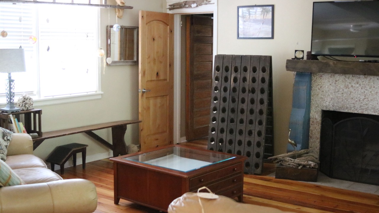 Photo of Livingroom in East Beach