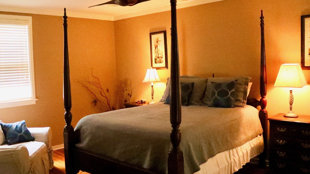 Photo of Bedroom in East Beach