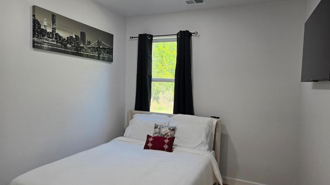 Photo of Bedroom in Stockbridge