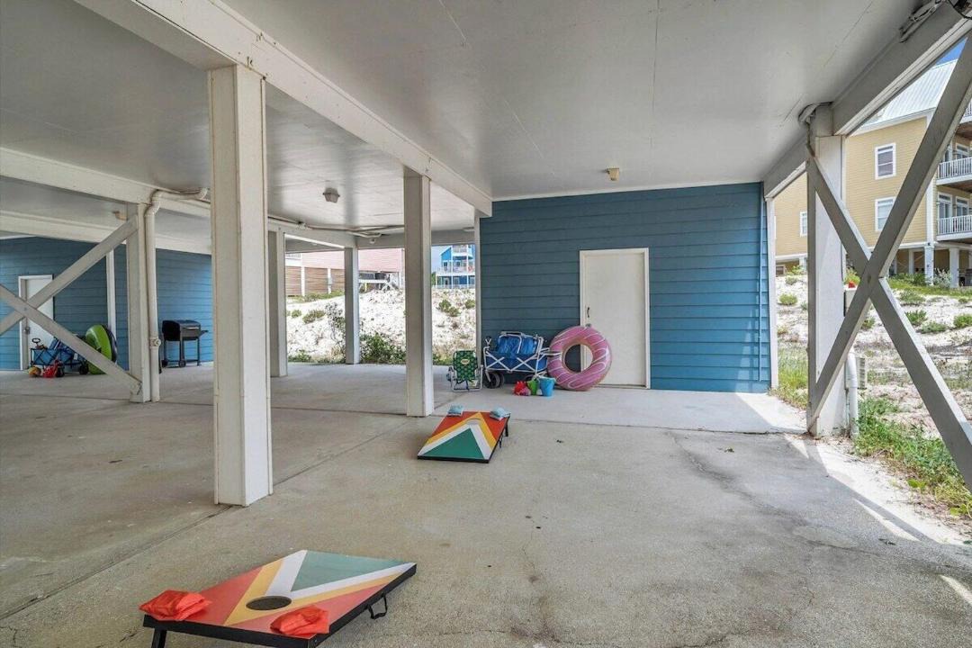 Photo of Others in Fort Morgan