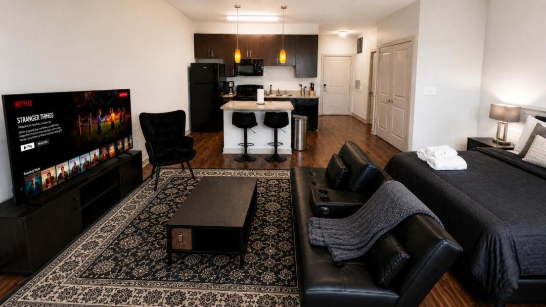 Photo of Livingroom in Five Points South