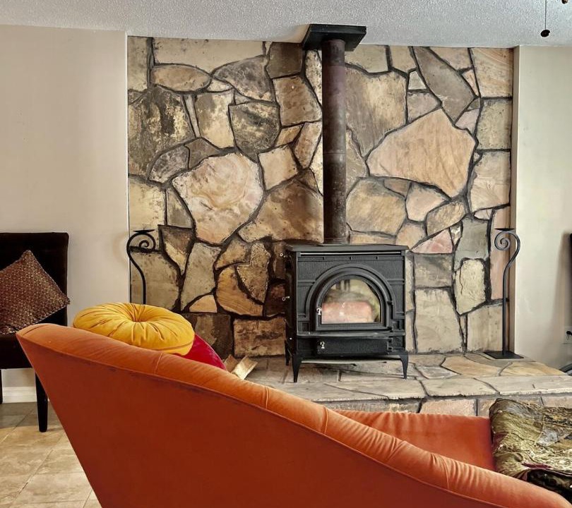 Photo of Livingroom in Felton
