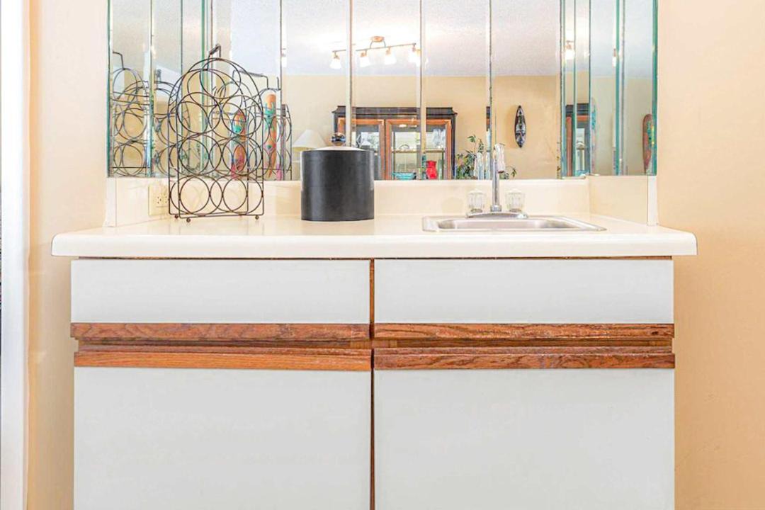 Photo of Bathroom in Orange Beach East