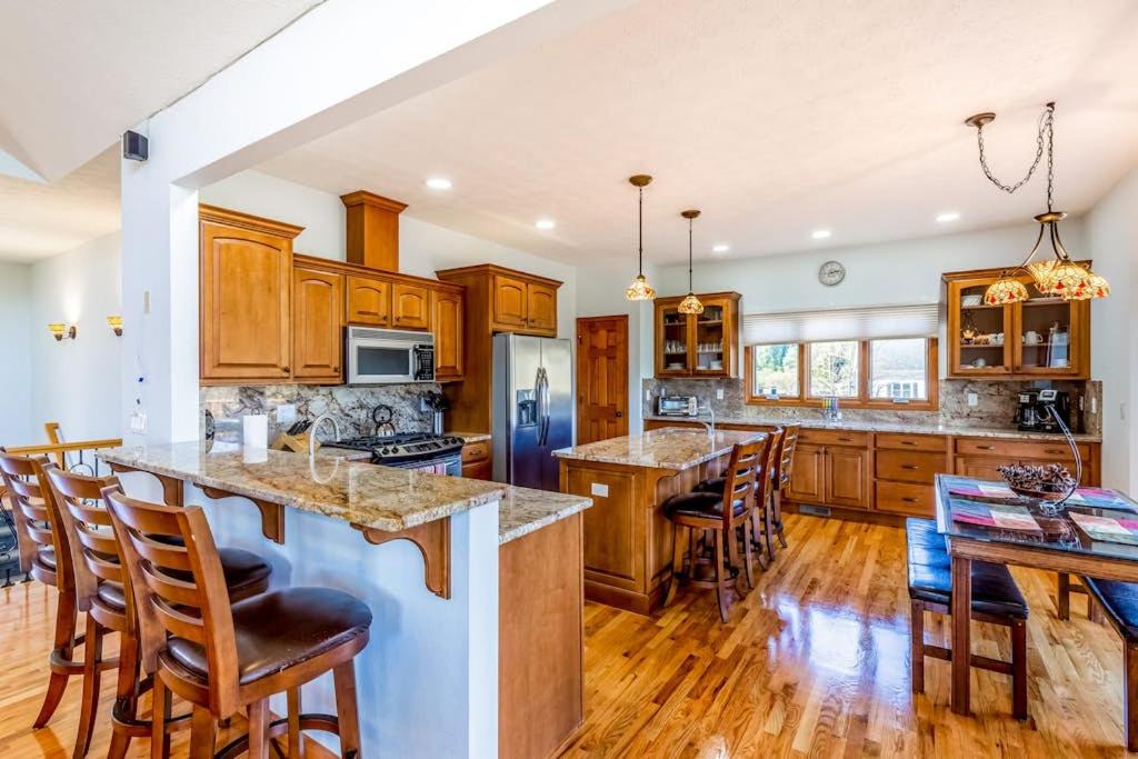 Photo of Kitchen in River Ridge