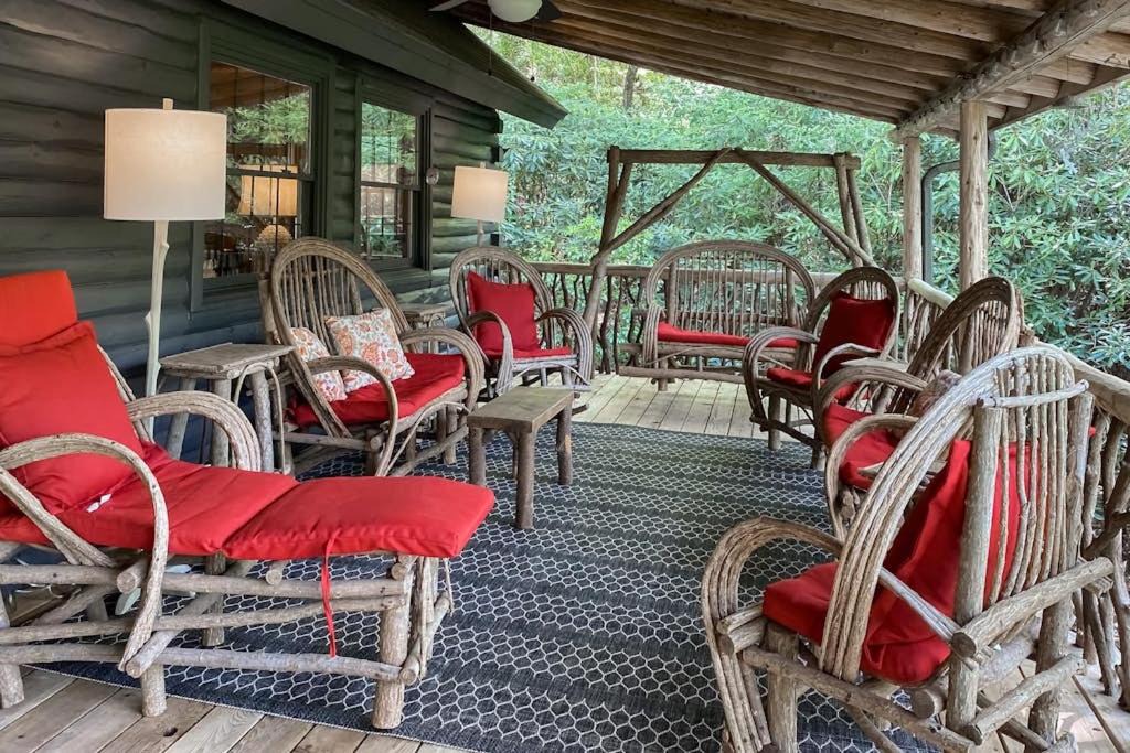 Photo of Others in Lake Toxaway
