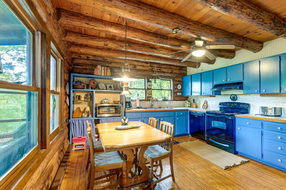 Photo of Kitchen in Lake Toxaway