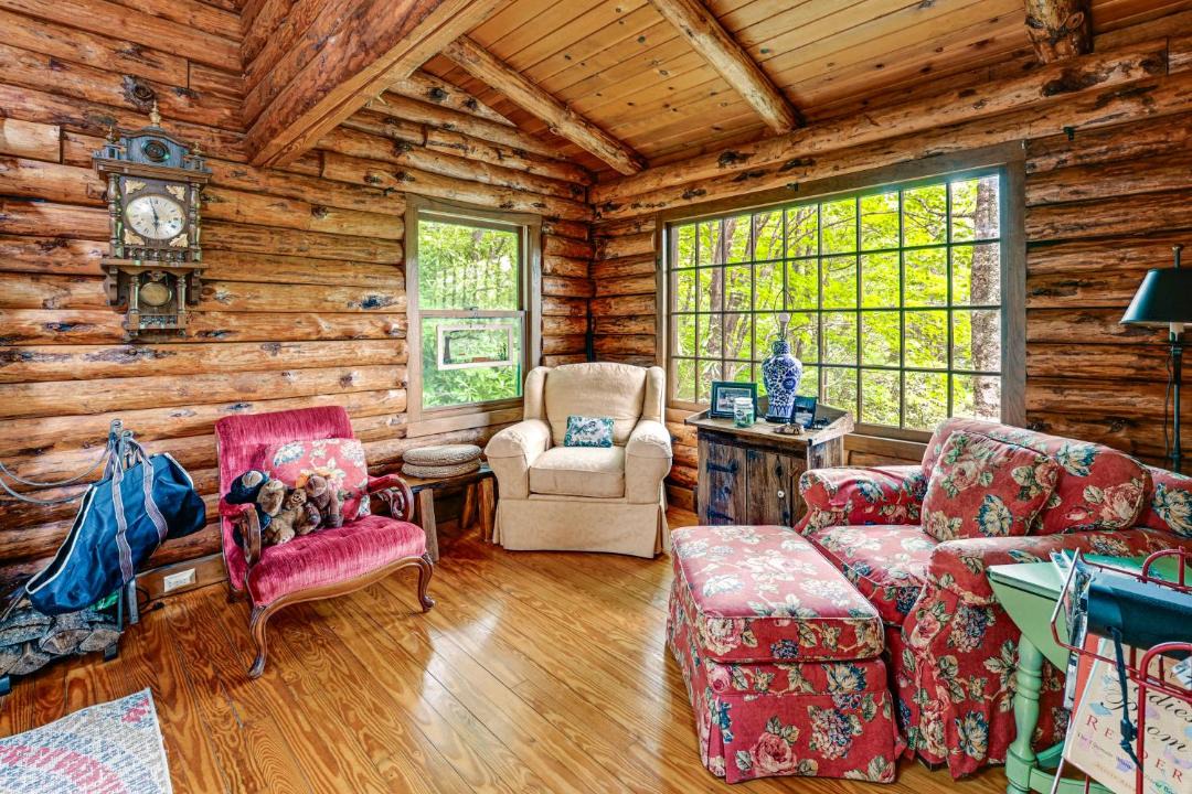 Photo of Others in Lake Toxaway