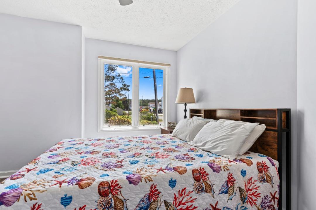 Photo of Bedroom in West Ocean City