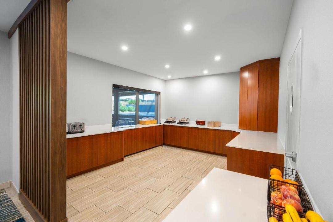 Photo of Kitchen in Town Center