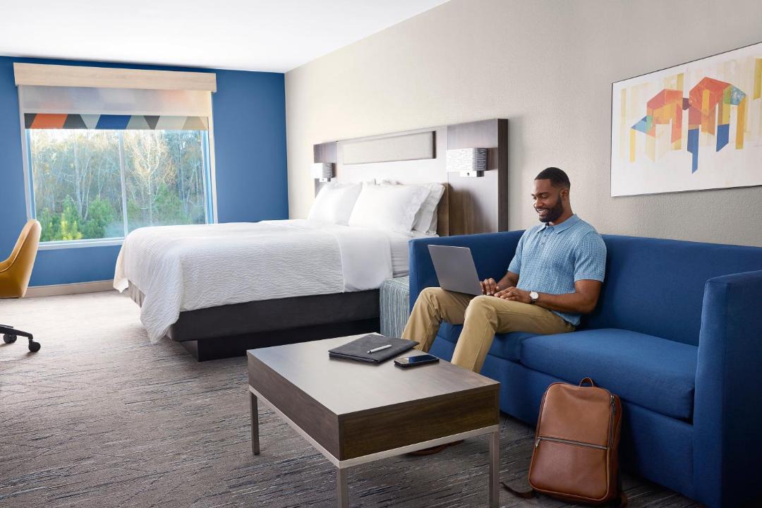 Photo of Bedroom in Normal