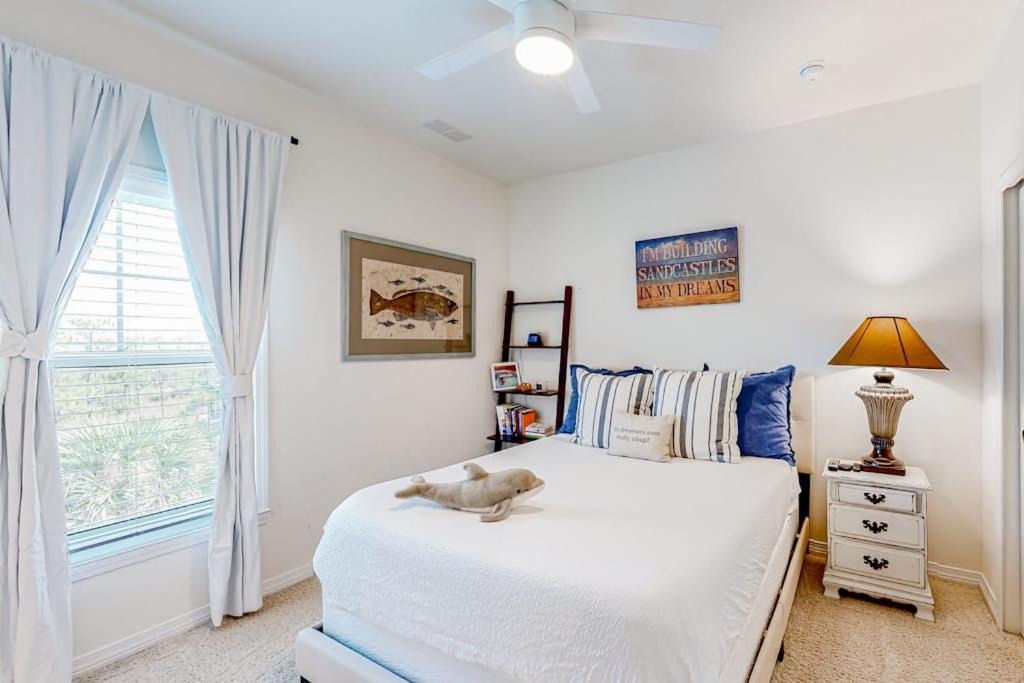Photo of Bedroom in Ono Island