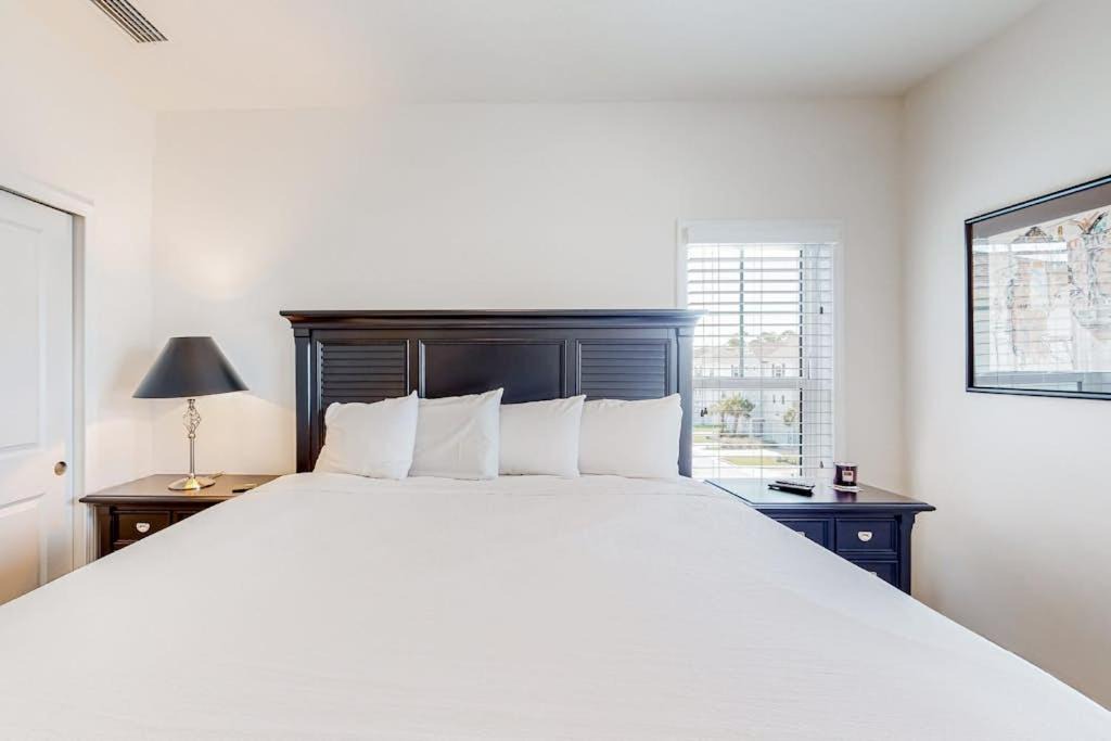Photo of Bedroom in Ono Island