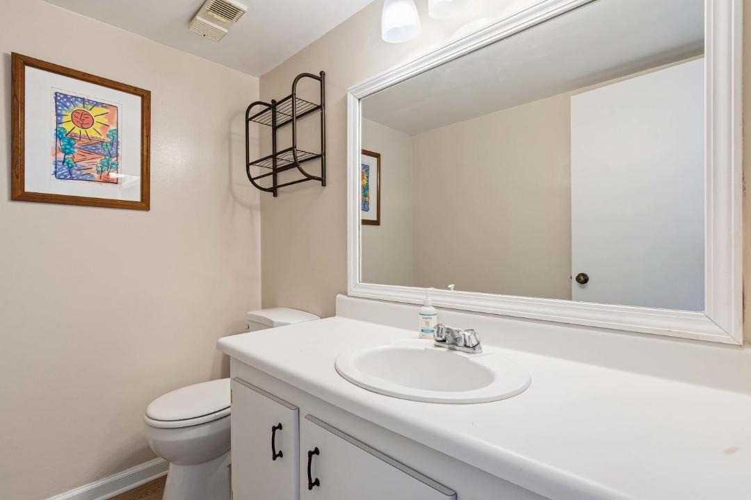Photo of Bathroom in Sunnyside