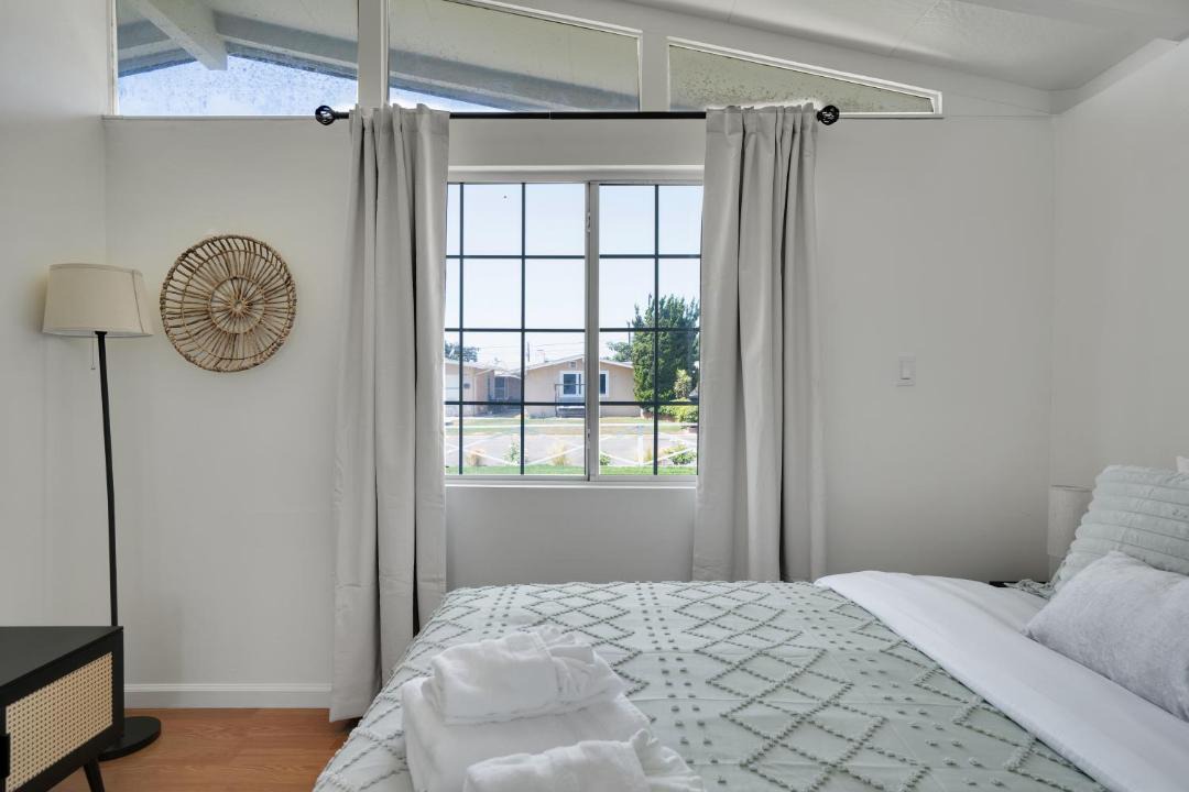 Photo of Bedroom in Sherwood Forest and Thistle Development