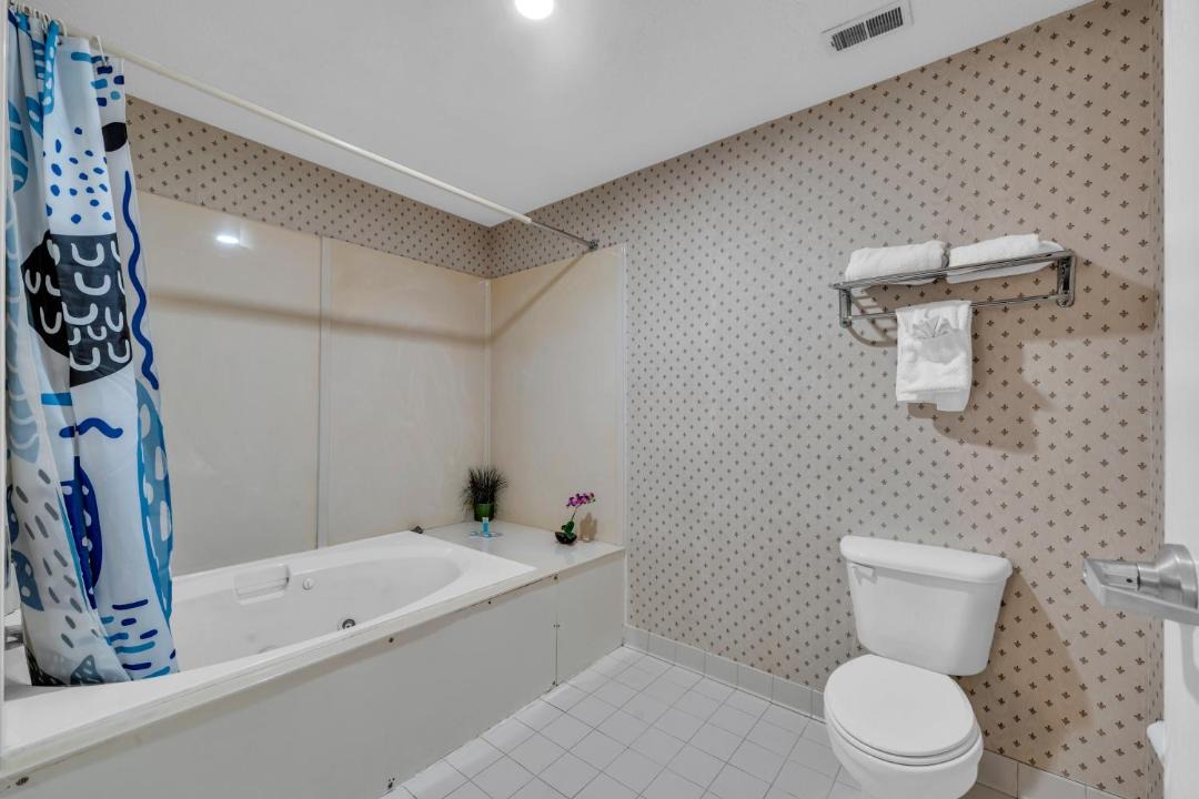 Photo of Bathroom in Gray