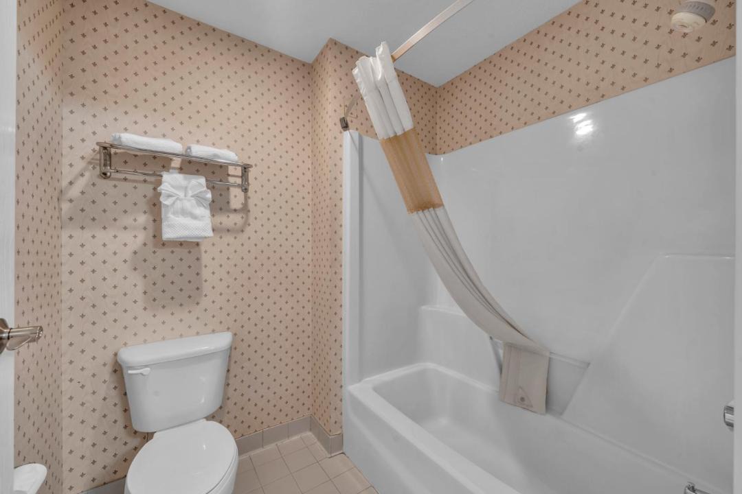 Photo of Bathroom in Gray