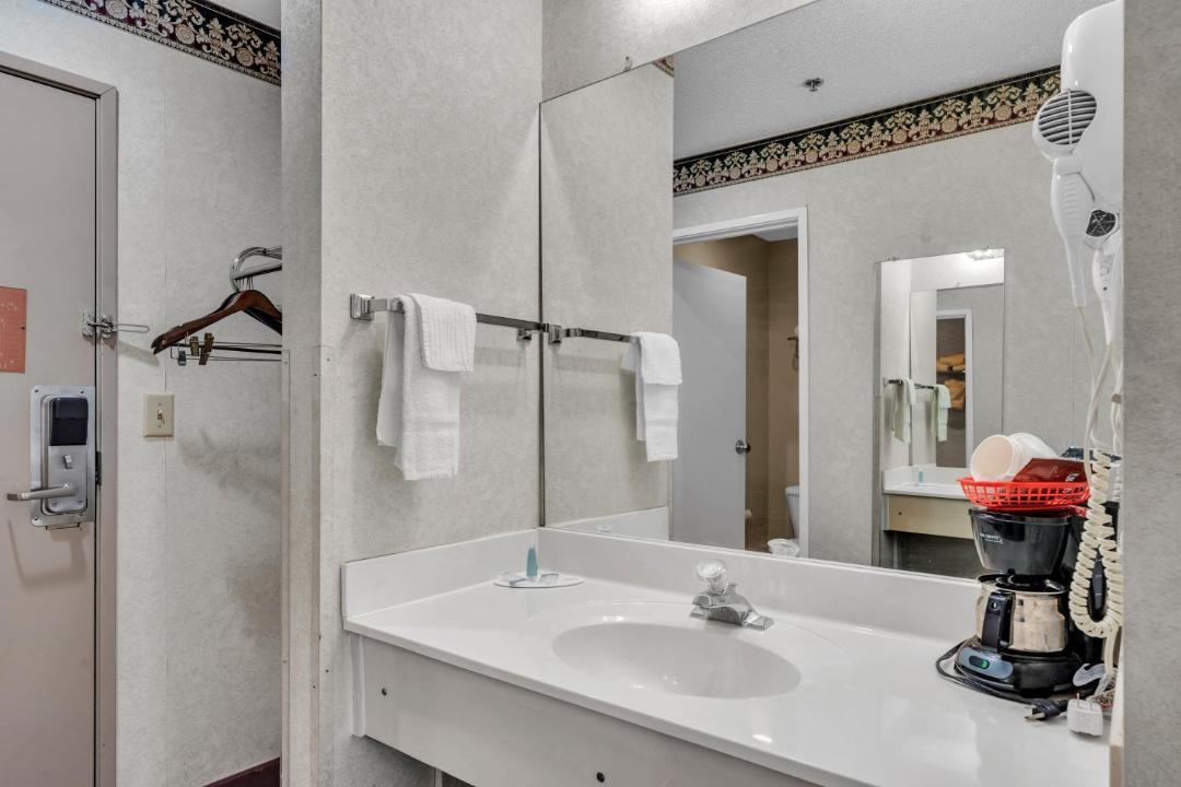 Photo of Bathroom in Gray
