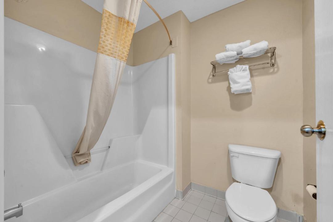 Photo of Bathroom in Gray