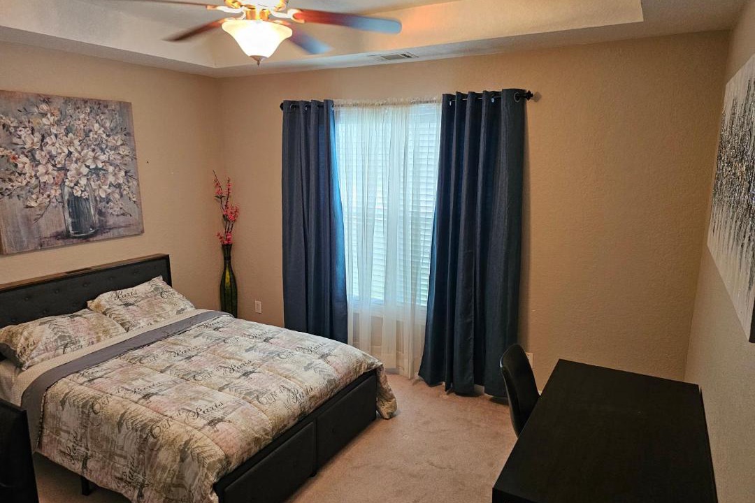 Photo of Bedroom in Centerville