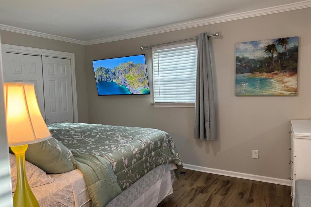 Photo of Bedroom in Cave Spring