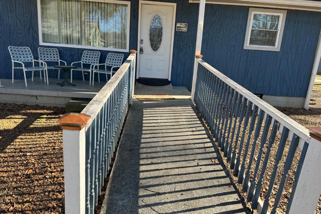 Photo of Patio Balcony in Cave Spring