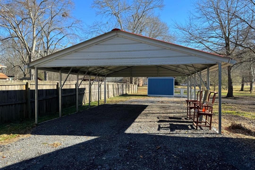 Photo of Outdoor in Cave Spring