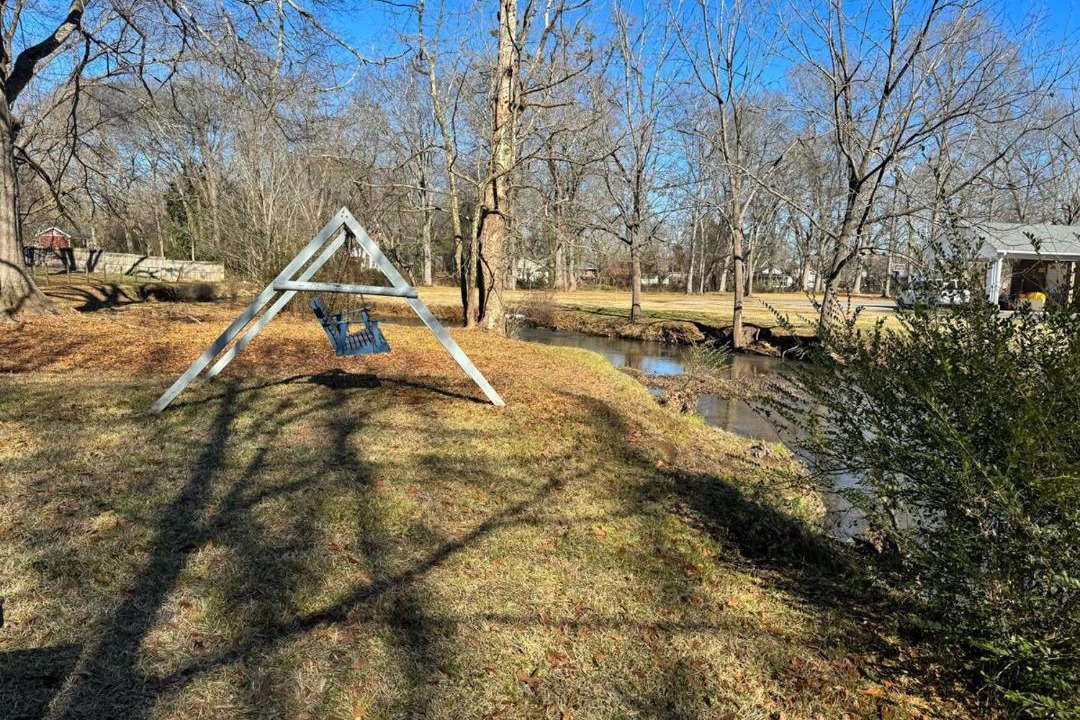 Photo of Others in Cave Spring